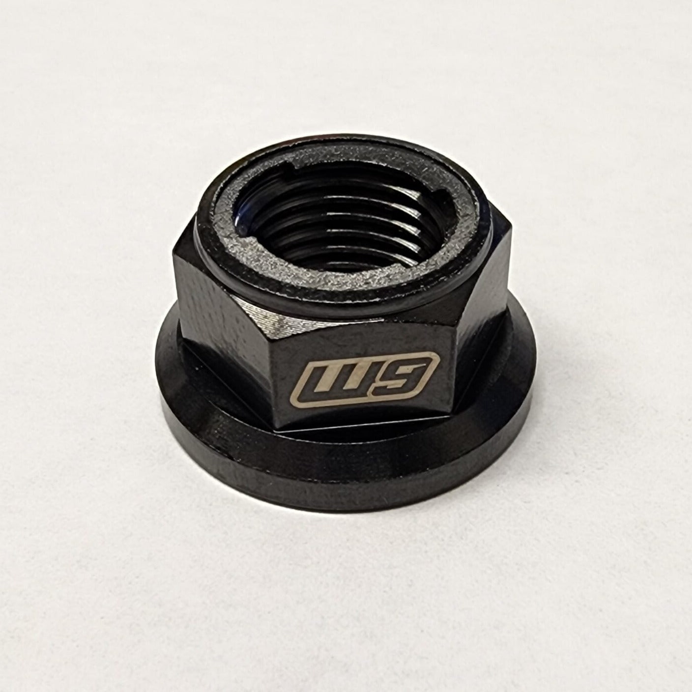Warp9 Titanium Axle Replacement Nut