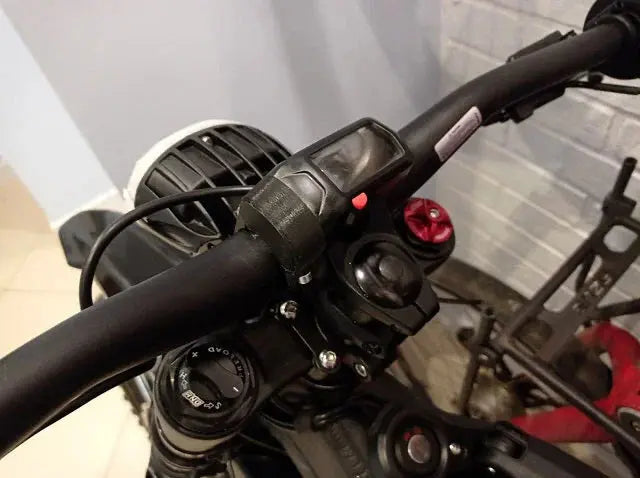 Speedometer center mount adapter