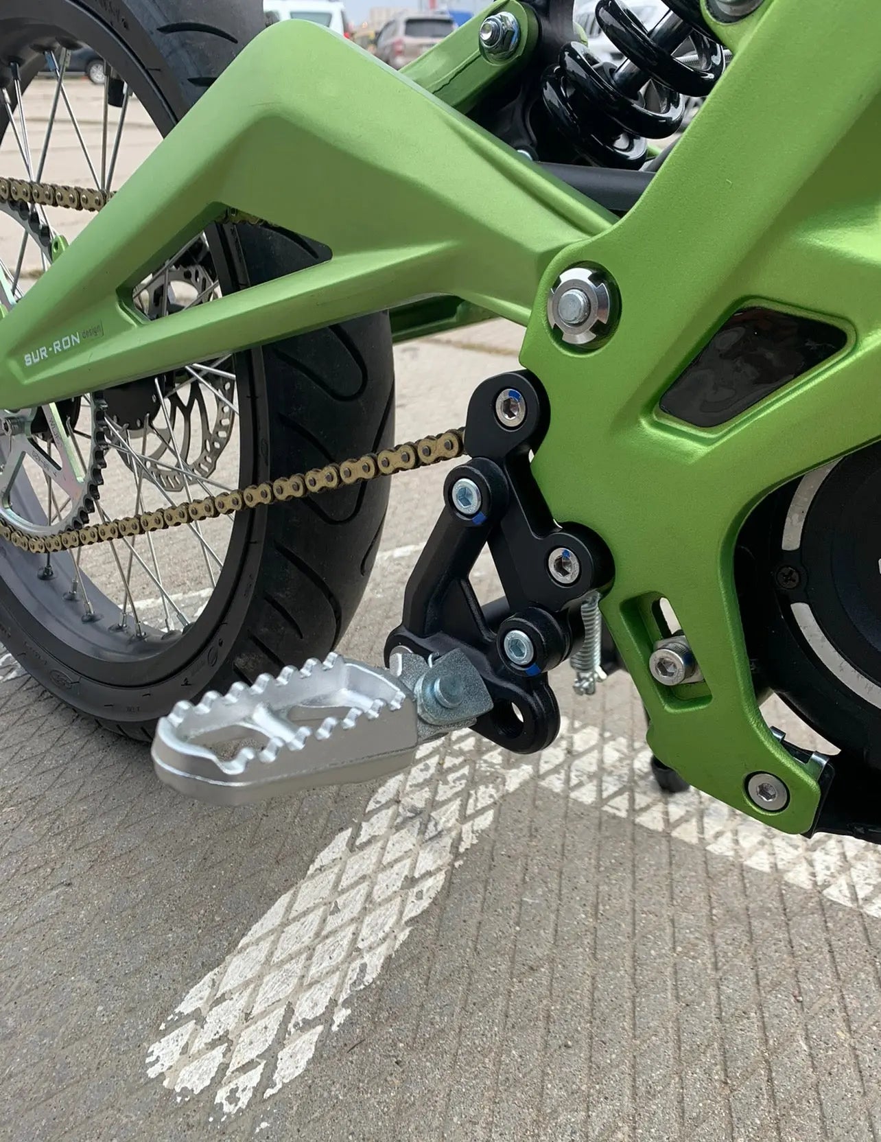SurRonshop Peg Lowering Kit