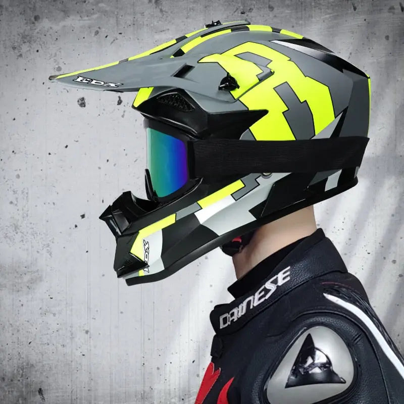 SurRonshop Motocross Helmet