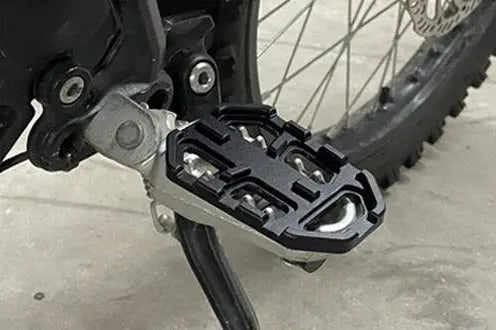 SurRonShop Wider Peg Pads